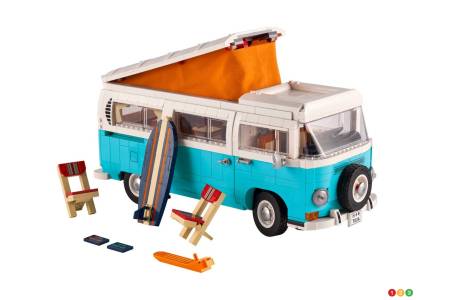 Lego's Volkswagen Type 2, with top up